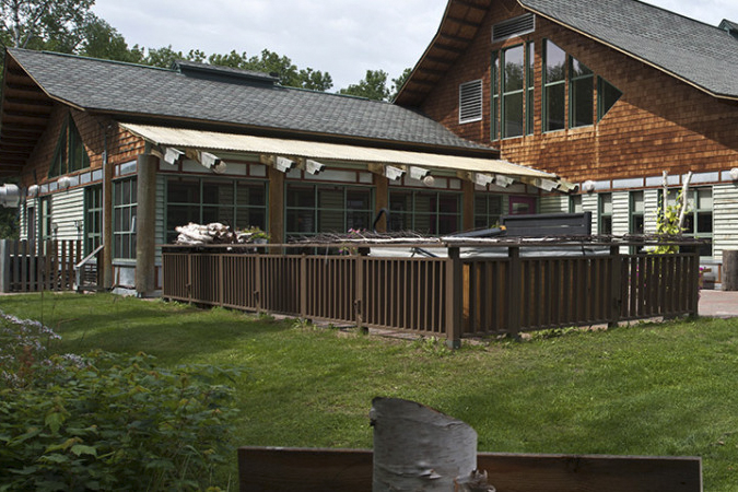 Elk Lake Lodge